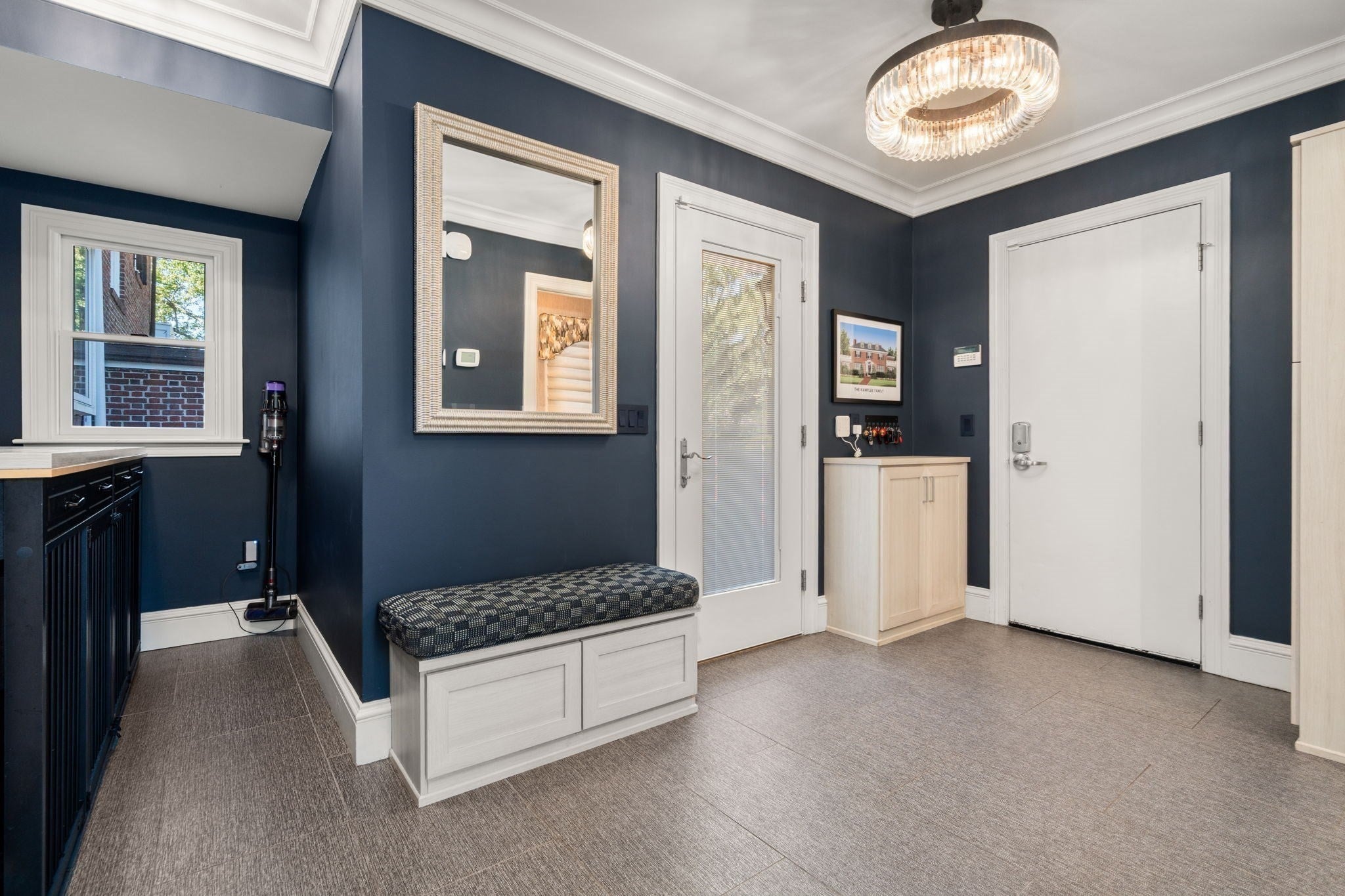 393 Commonwealth AVE, Newton, MA Photo #27
