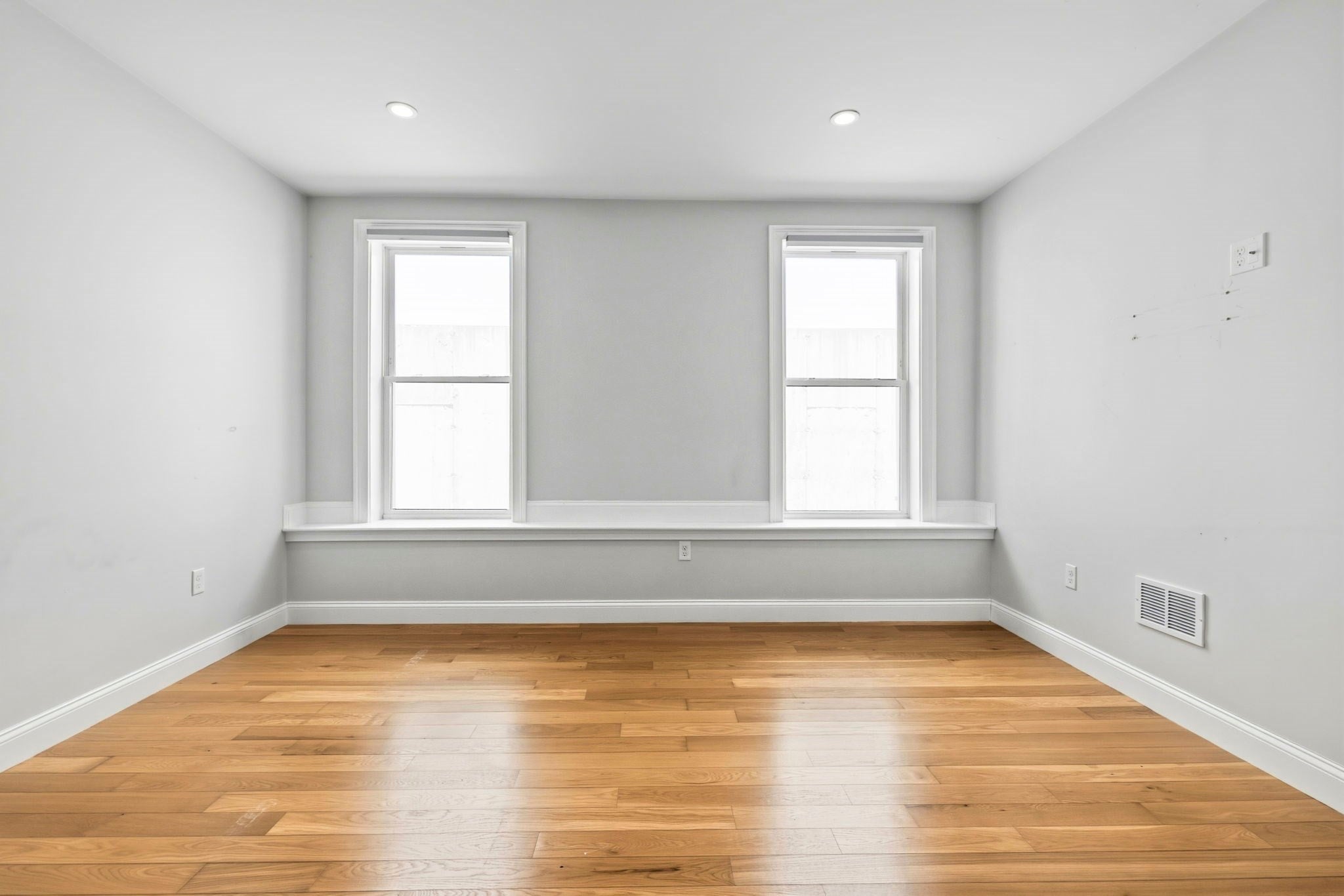 40 Westmoreland Street, Boston, MA, 40 Westmoreland Street, Boston, MA Photo #37