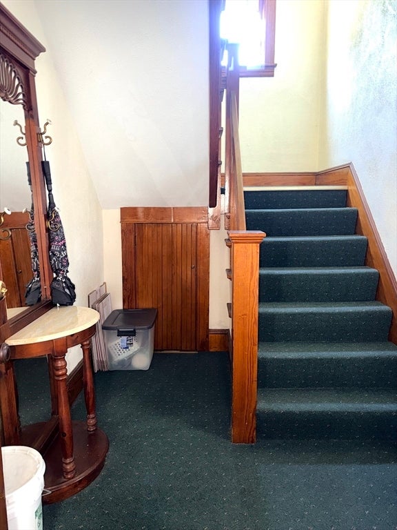 10 Eddy St, Webster, MA Photo #9