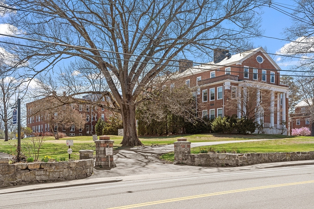 301 South Main