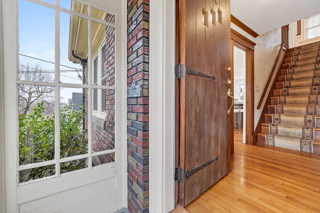 50 Cerdan Ave