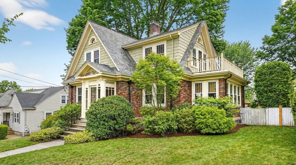 50 Cerdan Ave