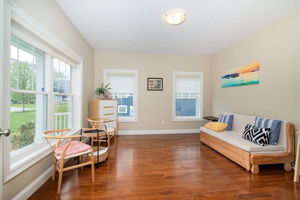 51 Tamarack Rd