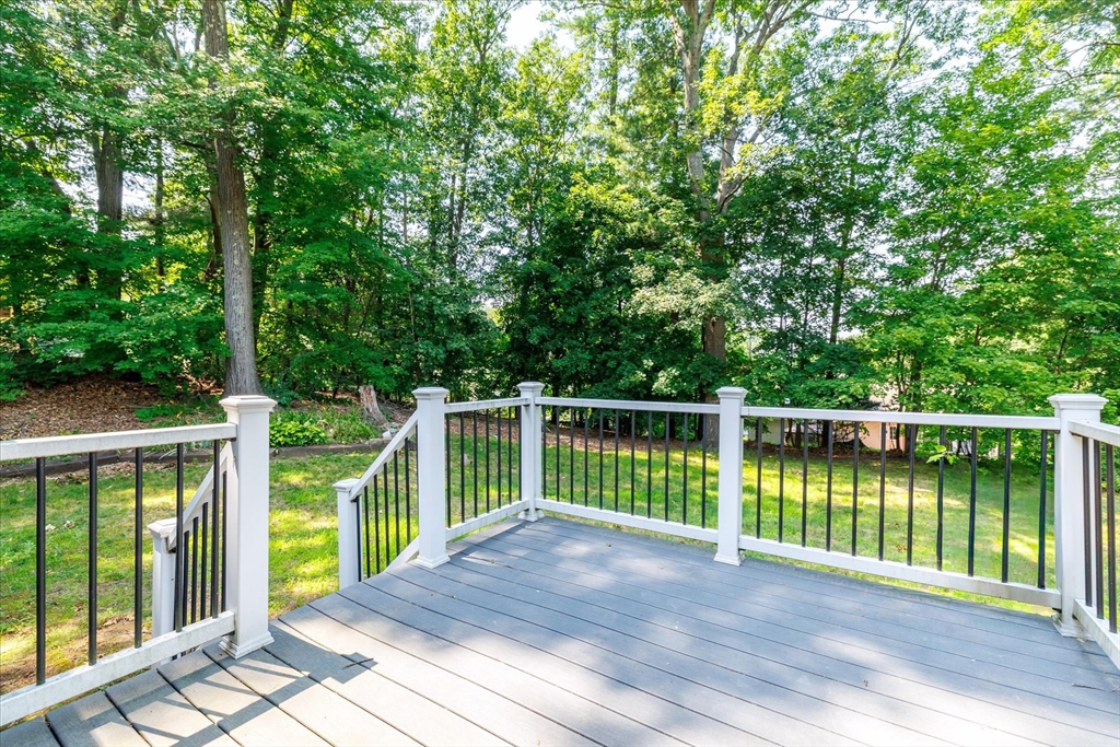 13 Curley Dr, Hudson, MA Photo #8