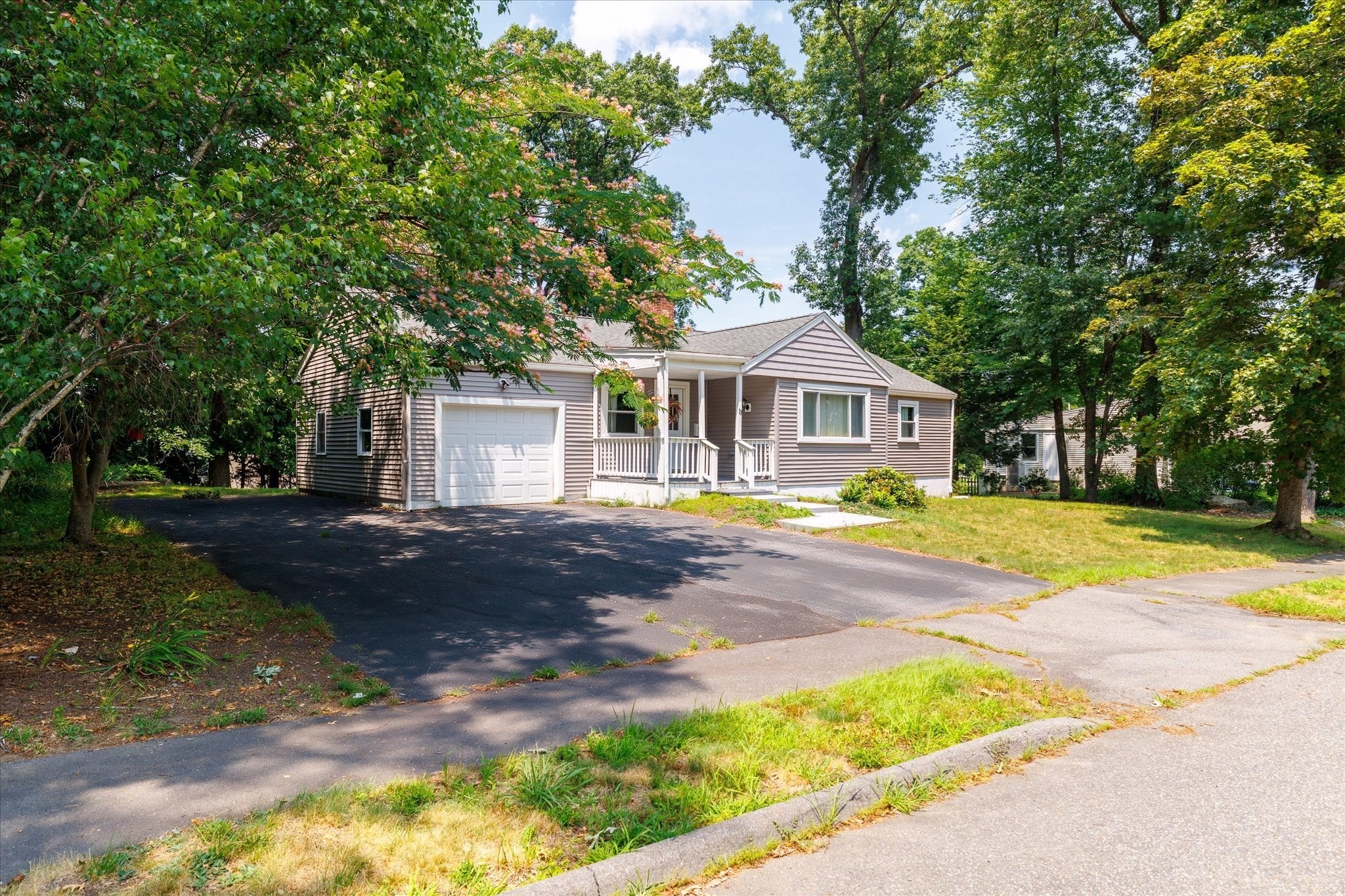 13 Curley Dr
