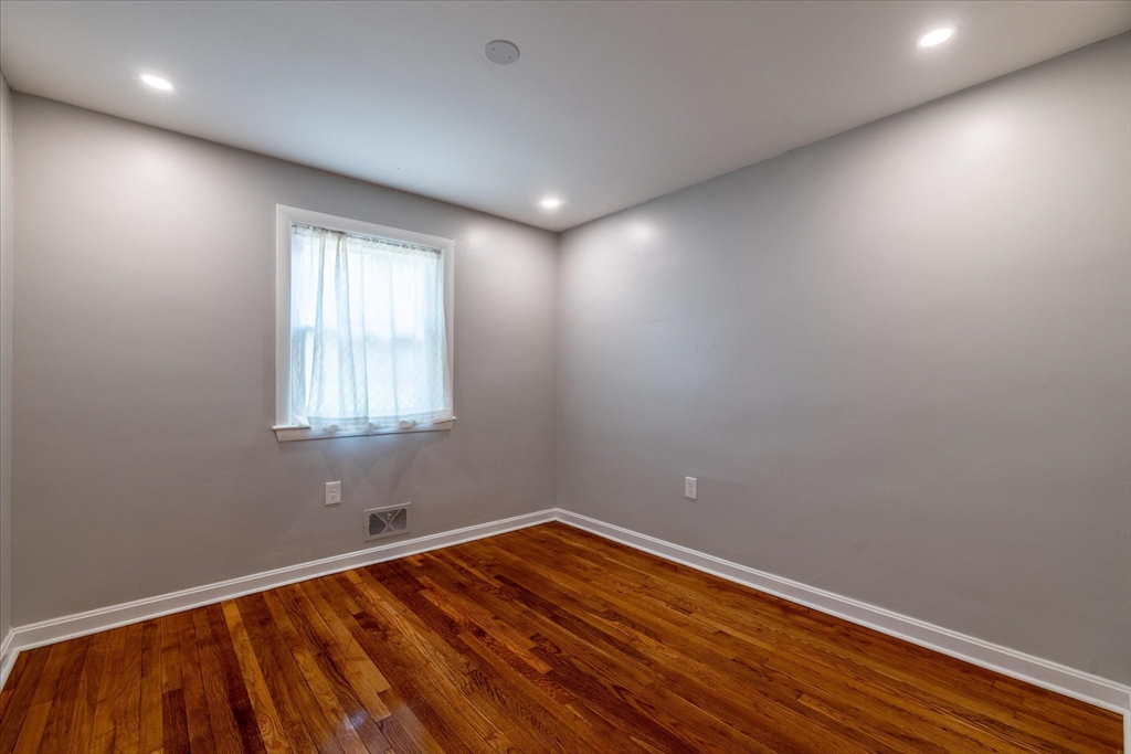 13 Curley Dr, Hudson, MA Photo #22