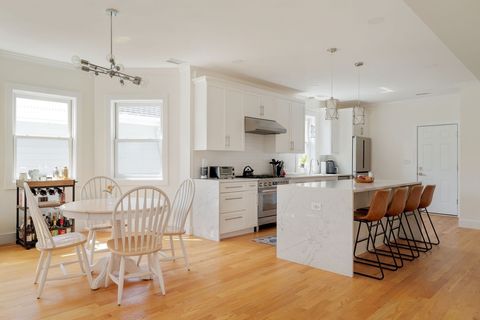 Photo of 23 Franklin St #2, Somerville, MA 02145 (MLS # 73505520)