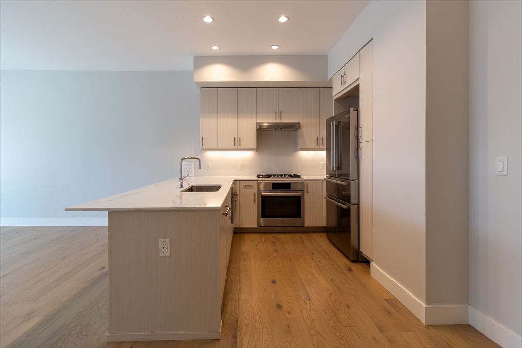 10 Shipyard Drive 216