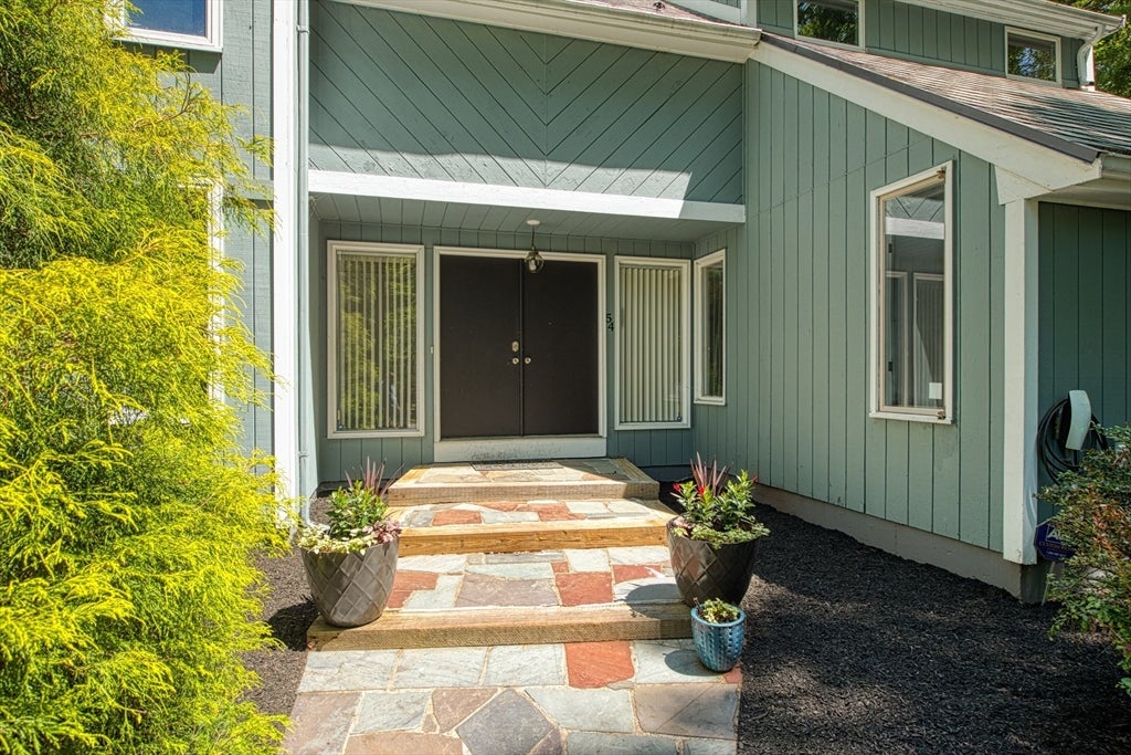 54 Barefoot Hill Road