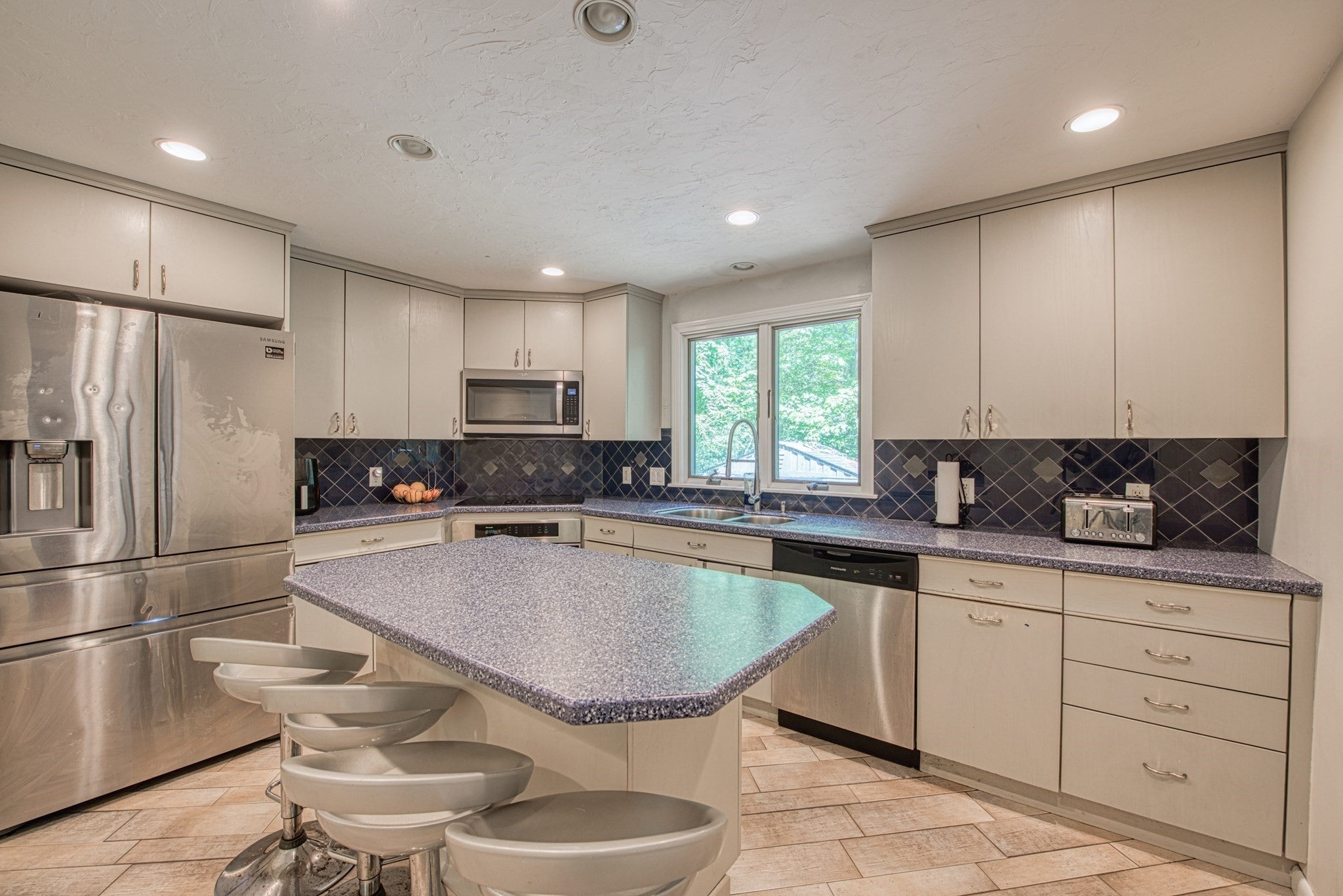 54 Barefoot Hill Road