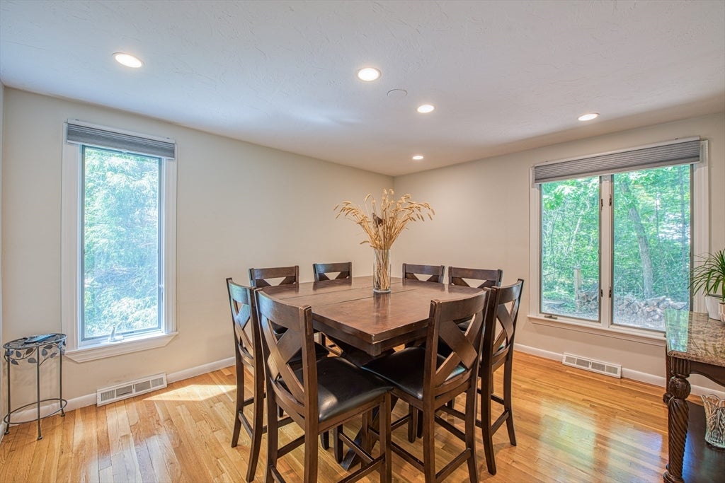54 Barefoot Hill Road