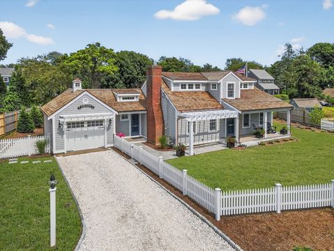 Photo of 101 Oyster Pond Furlong St, Chatham, MA 02633 (MLS # 73475116)