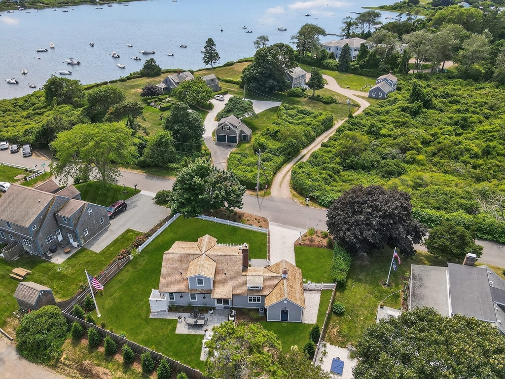 101 Oyster Pond Furlong St