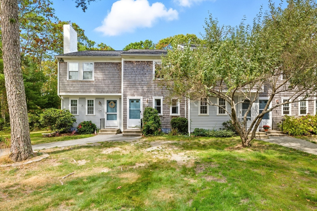 300 Falmouth Rd 17B