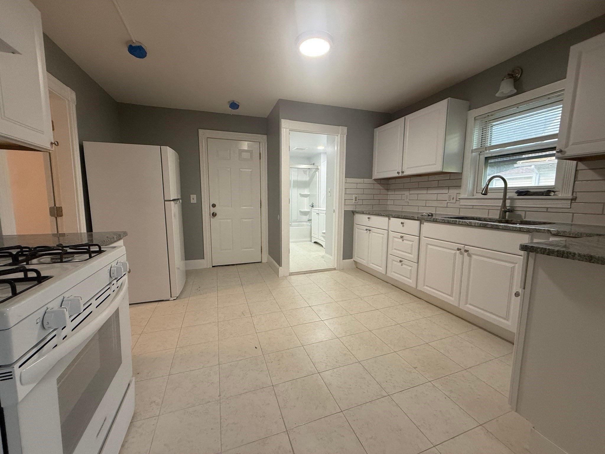 723 Main ST, Warren, MA, 723 Main ST, Warren, MA Photo #17