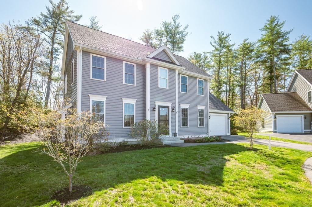 10 Caitlin Cir 10