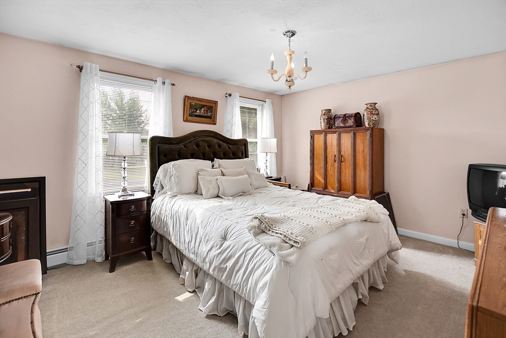 82 Bellingham Rd, Blackstone, MA Photo #25