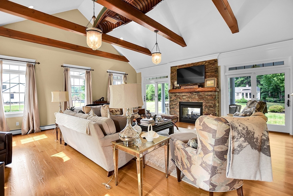 82 Bellingham Rd, Blackstone, MA Photo #17