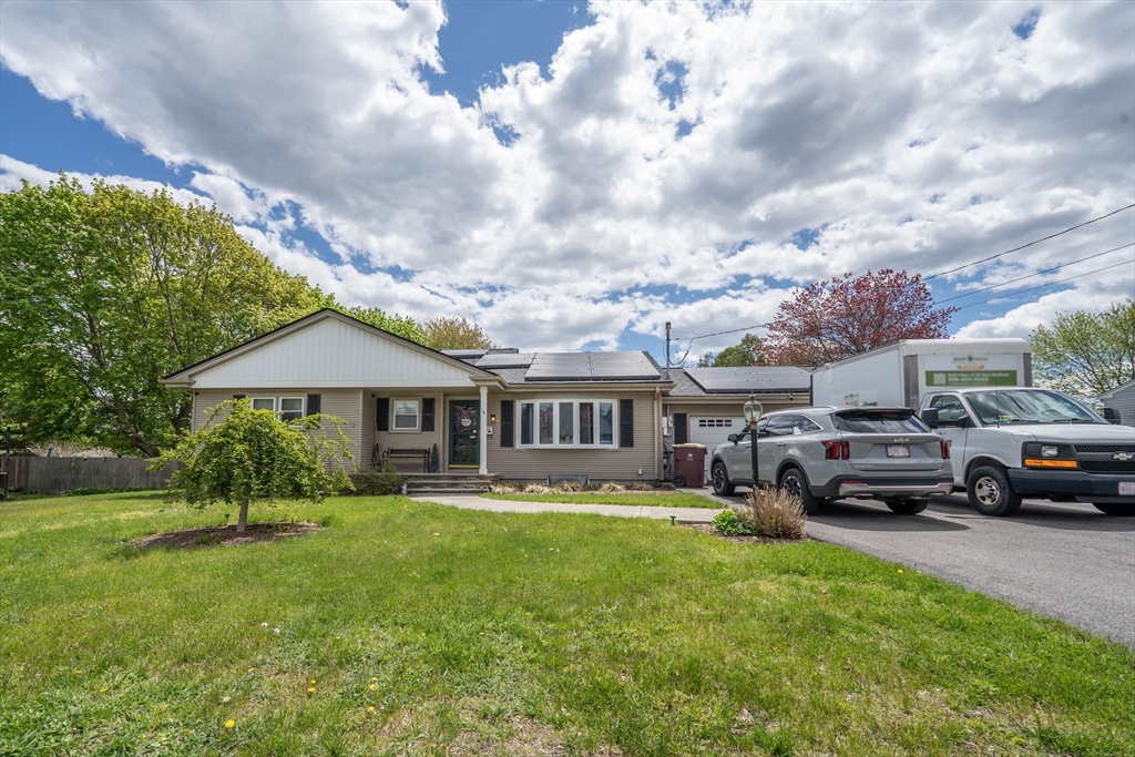 14 Ludlow St, Acushnet, MA Photo #1