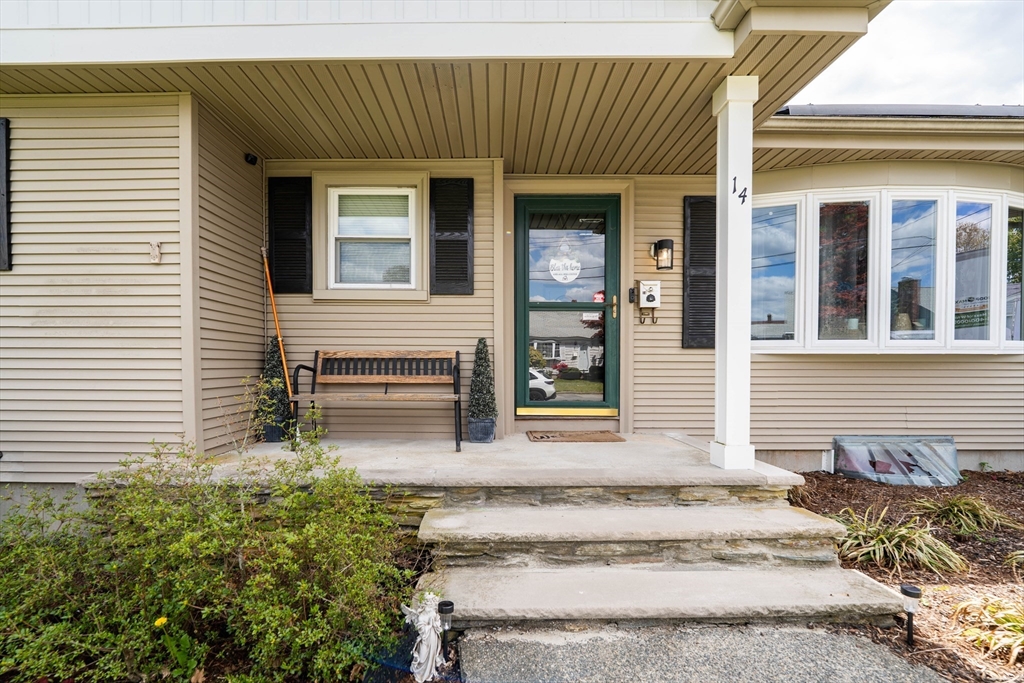 14 Ludlow St, Acushnet, MA Photo #32