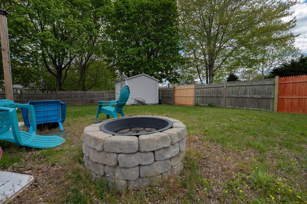 14 Ludlow St, Acushnet, MA Photo #26