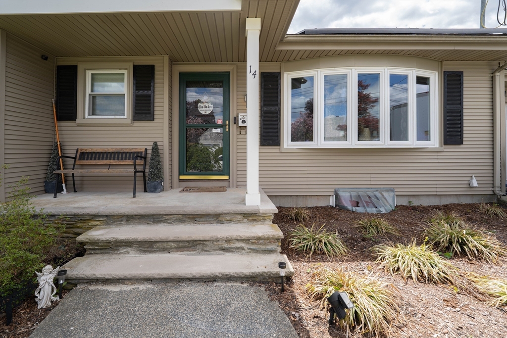 14 Ludlow St, Acushnet, MA Photo #33