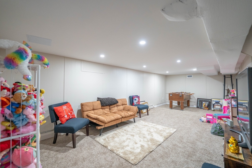 14 Ludlow St, Acushnet, MA Photo #22
