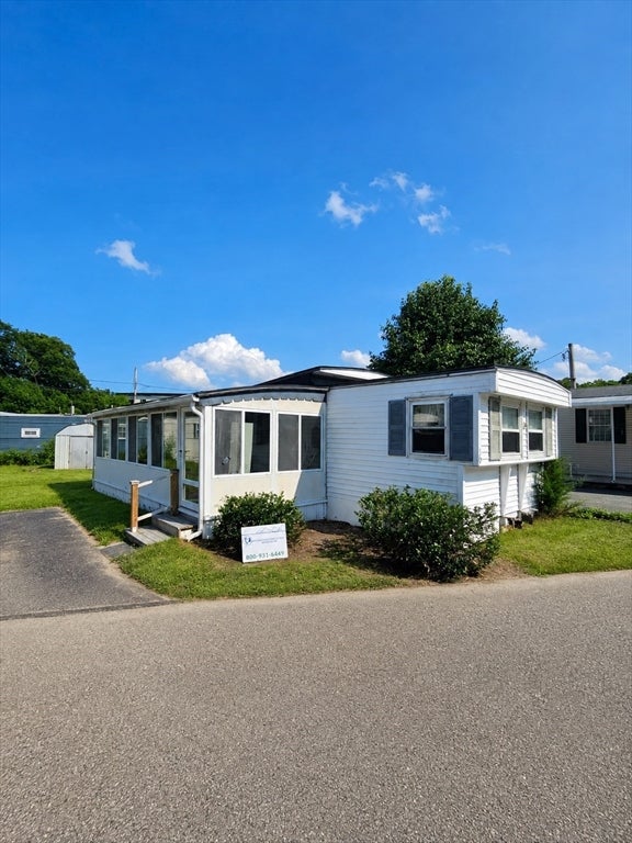 40 Melody Dr