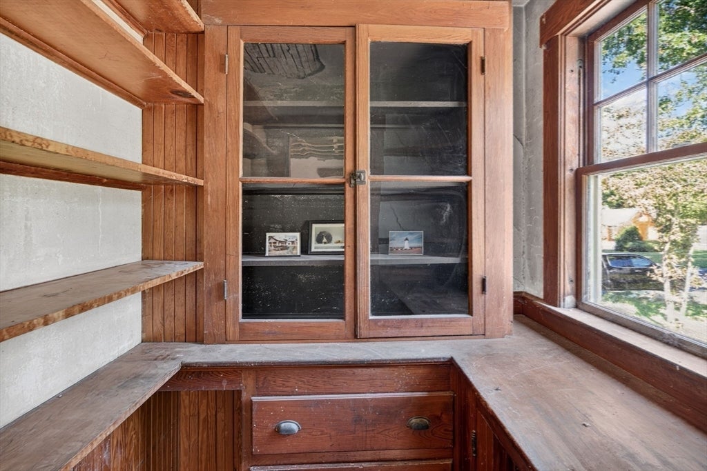 4 Oakland St, Mattapoisett, MA Photo #17