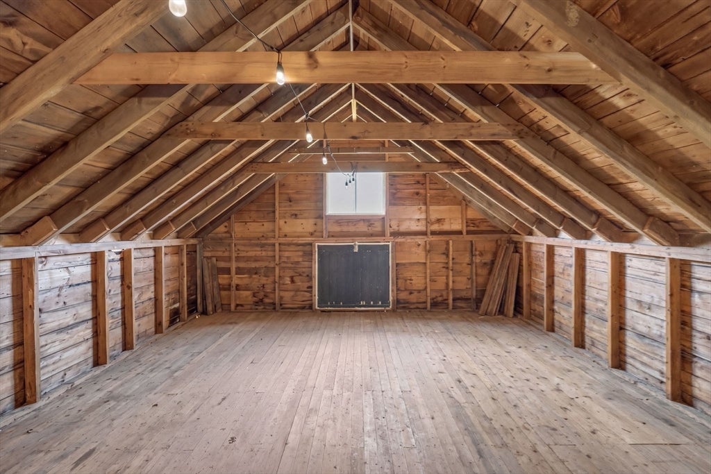 4 Oakland St, Mattapoisett, MA Photo #24