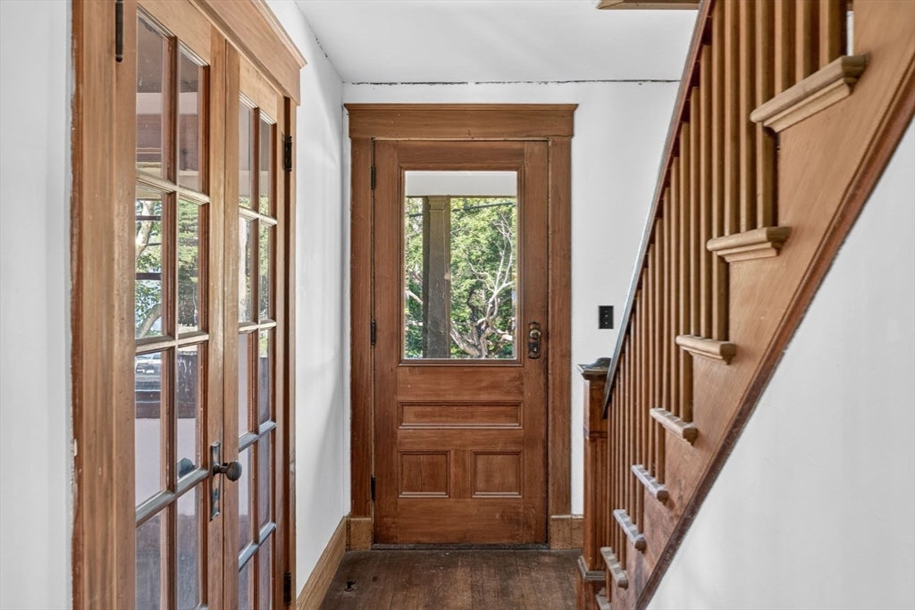 4 Oakland St, Mattapoisett, MA Photo #8