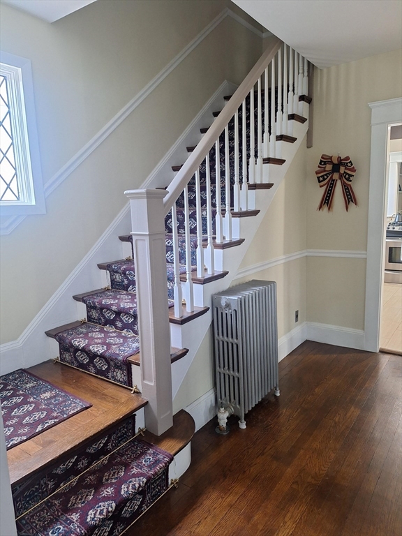 137 Hoyt Avenue
