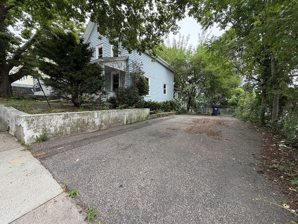 13 Church St