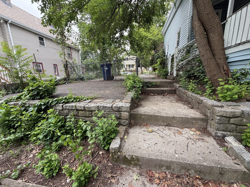 13 Church St