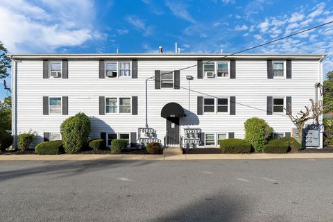 3682 N Main St 7 Fall River MA 02720