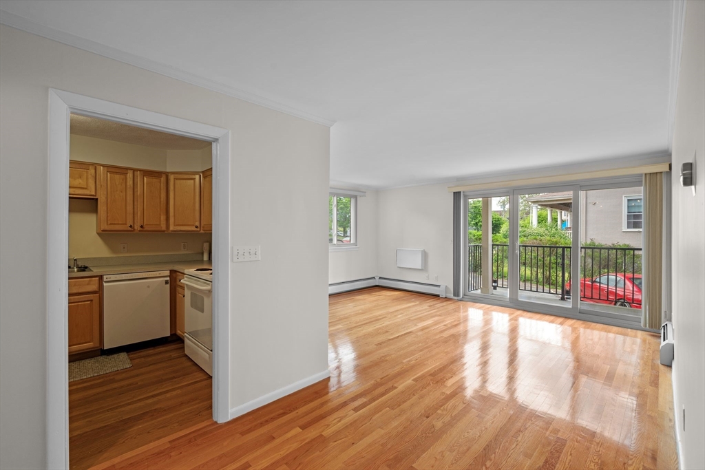 245 Lafayette Street 1H