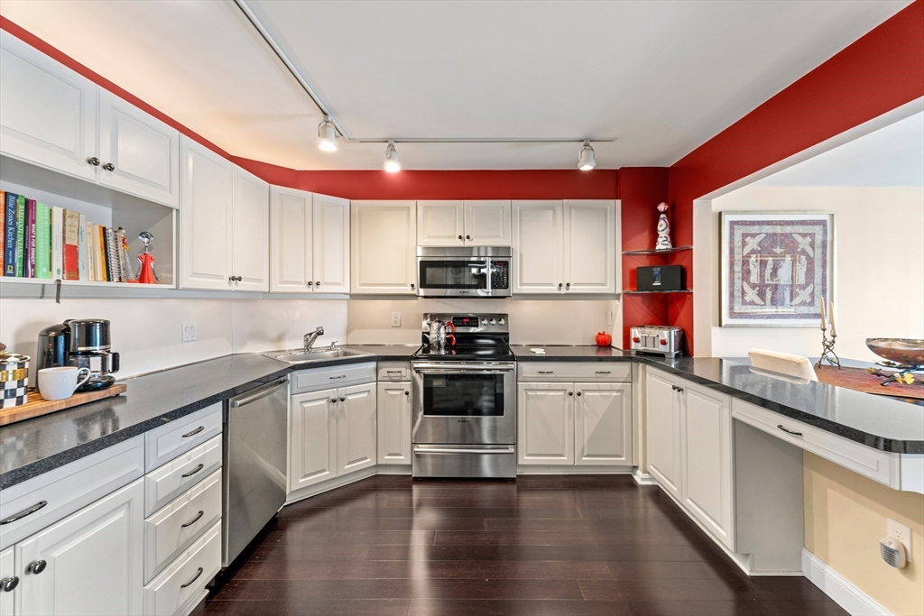 131 Coolidge Ave. 621
