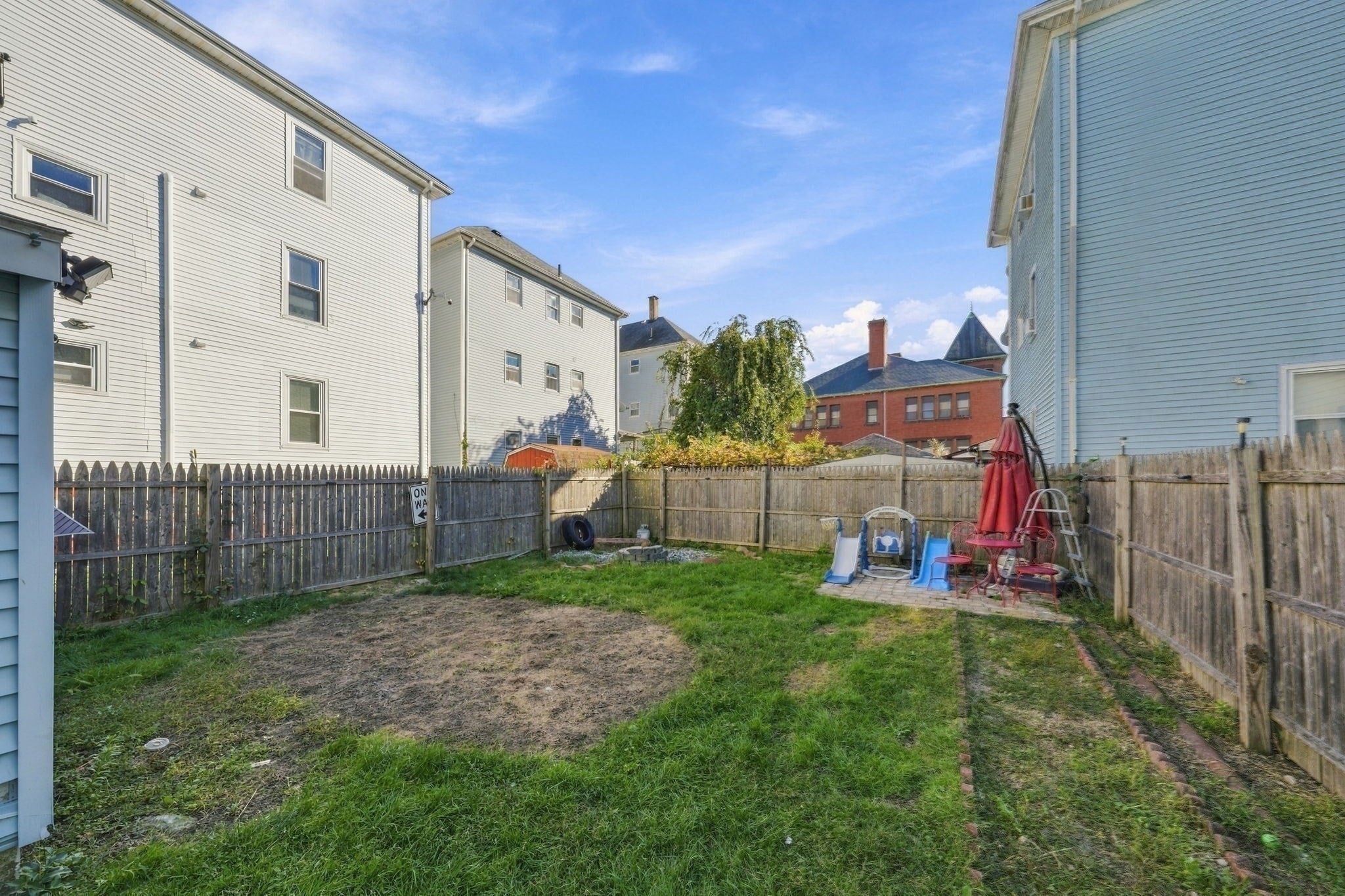 97 Canonicus St, Fall River, MA Photo #22