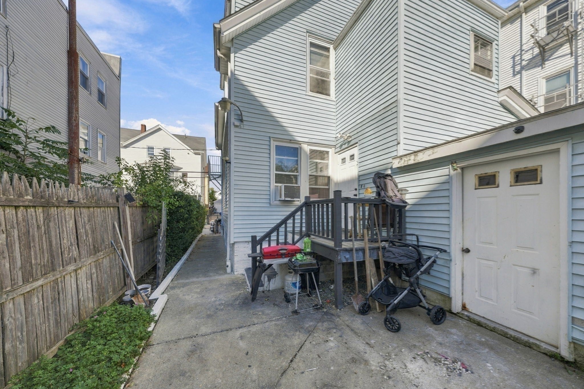 97 Canonicus St, Fall River, MA Photo #19