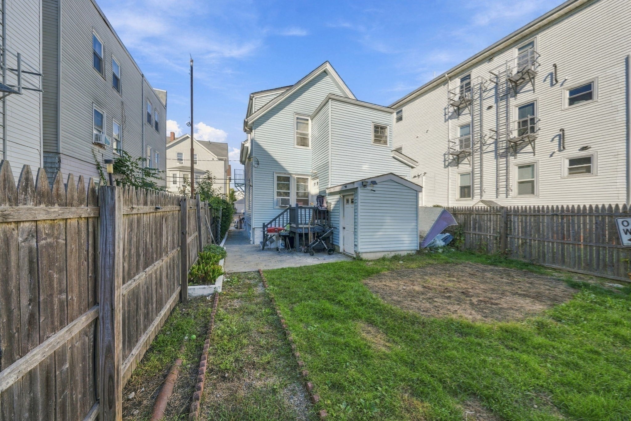 97 Canonicus St, Fall River, MA Photo #20