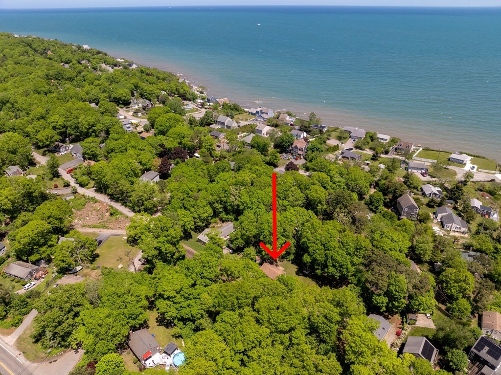 8 Pond View Cir