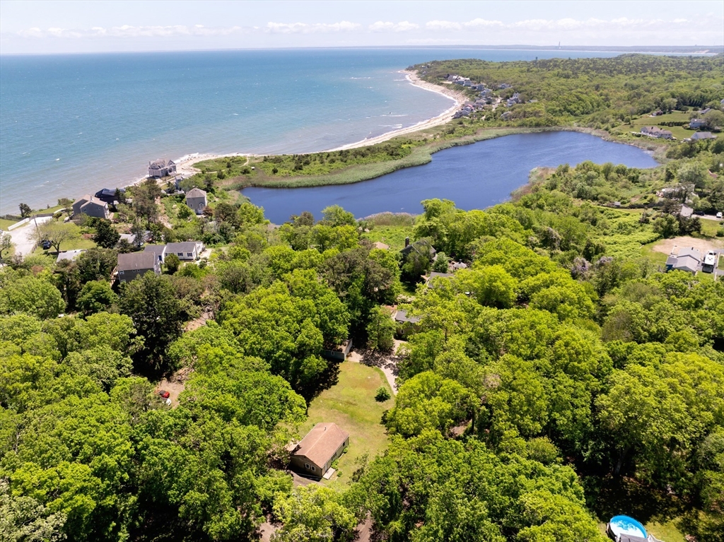 8 Pond View Cir