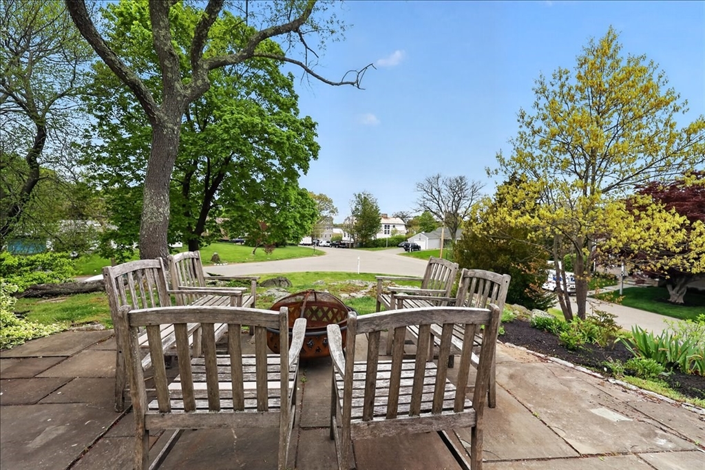 10 Ocean View Dr, Hingham, MA, 10 Ocean View Dr, Hingham, MA Photo #2