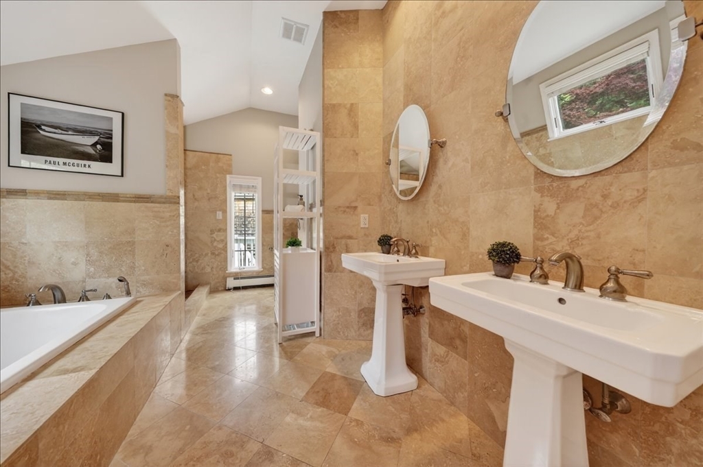 10 Ocean View Dr, Hingham, MA, 10 Ocean View Dr, Hingham, MA Photo #16