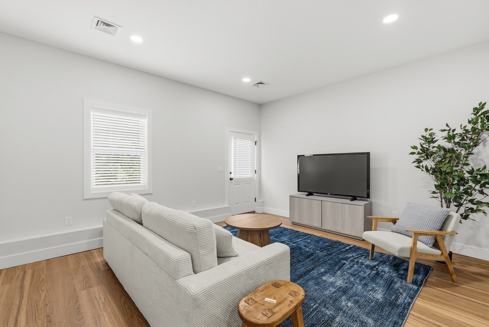 2492 South Main Street #6B, Fall River, MA, 2492 South Main Street #6B, Fall River, MA Photo #9