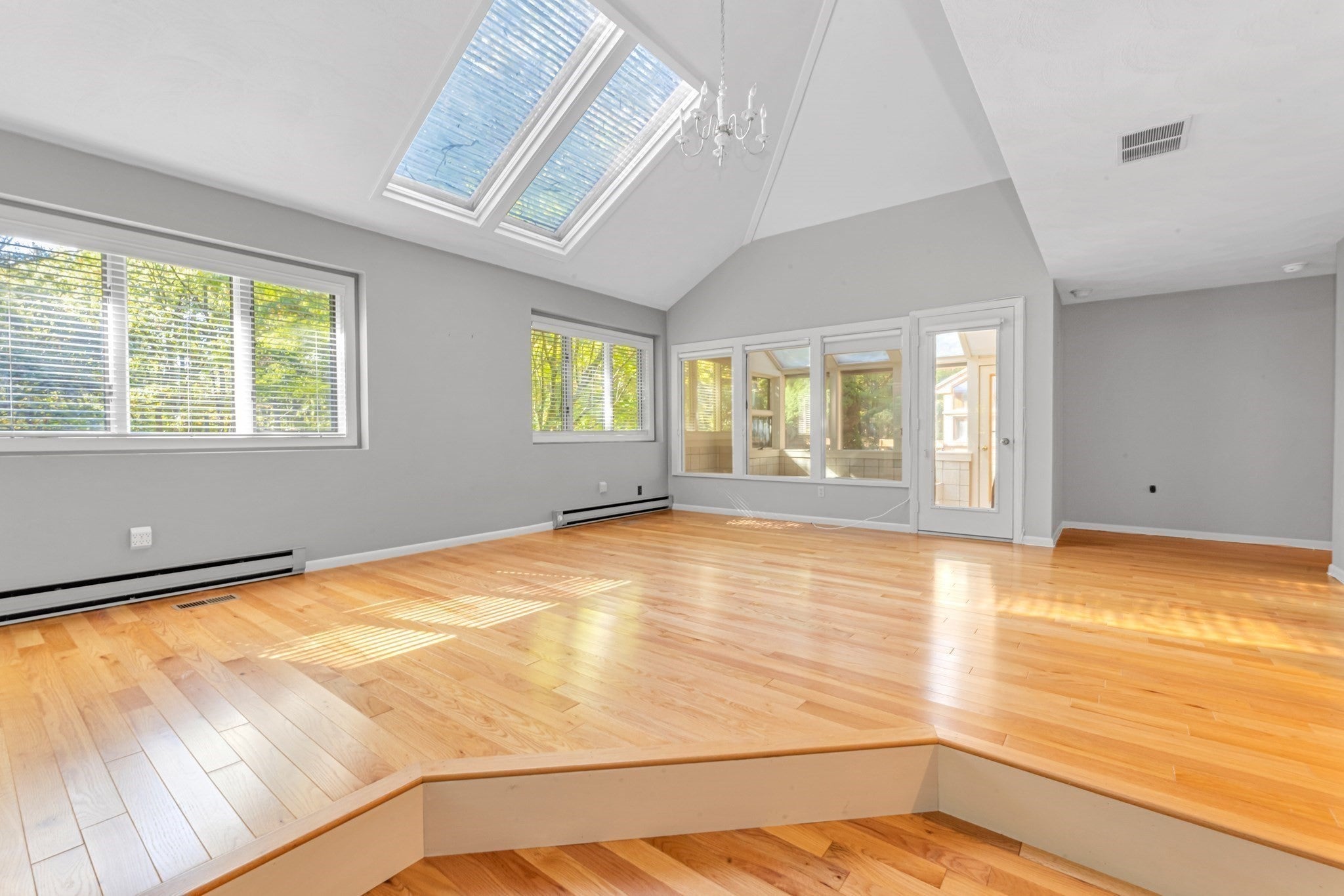 77 Woodward Ln, Boxborough, MA Photo #14