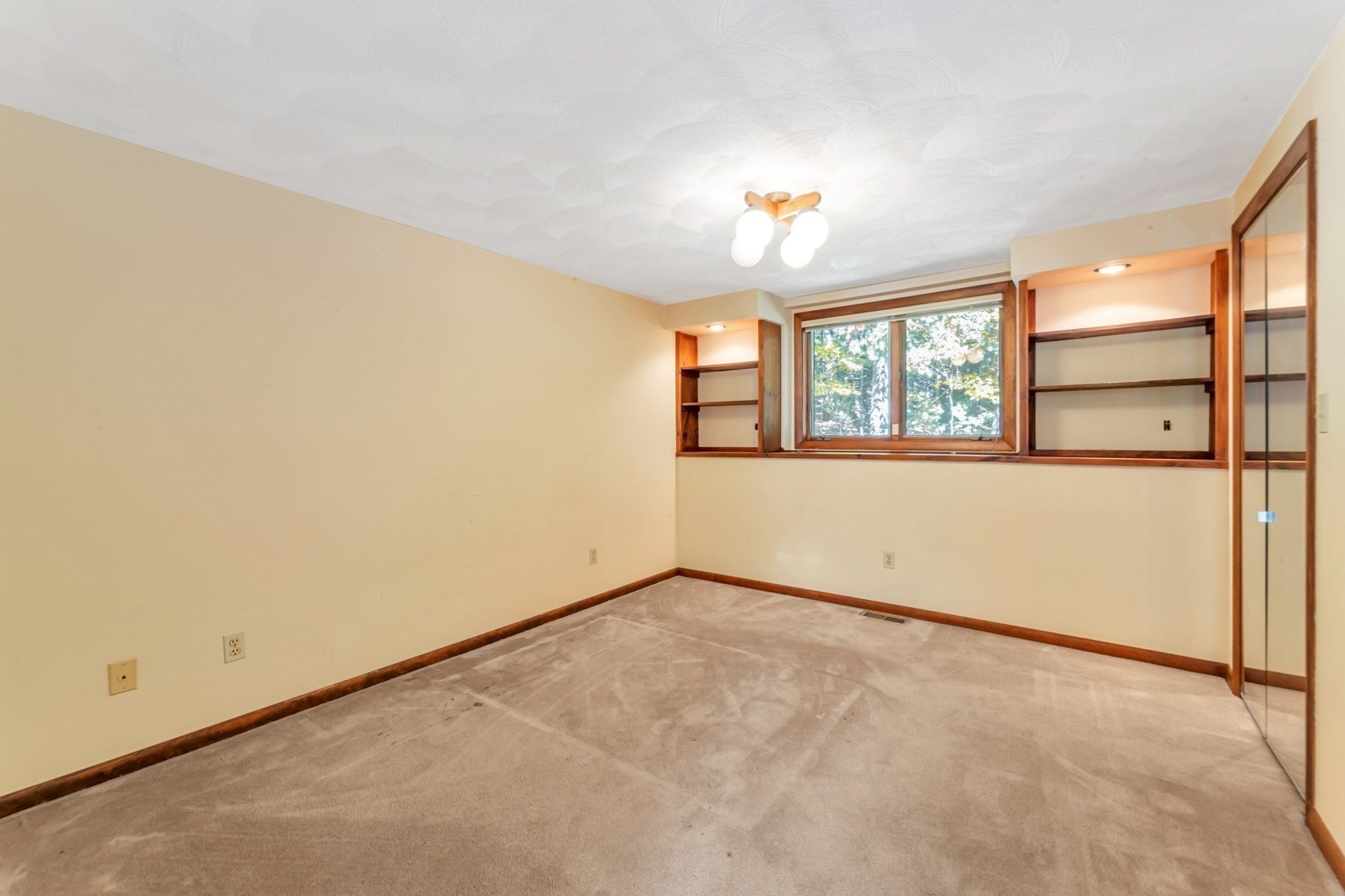 77 Woodward Ln, Boxborough, MA Photo #22