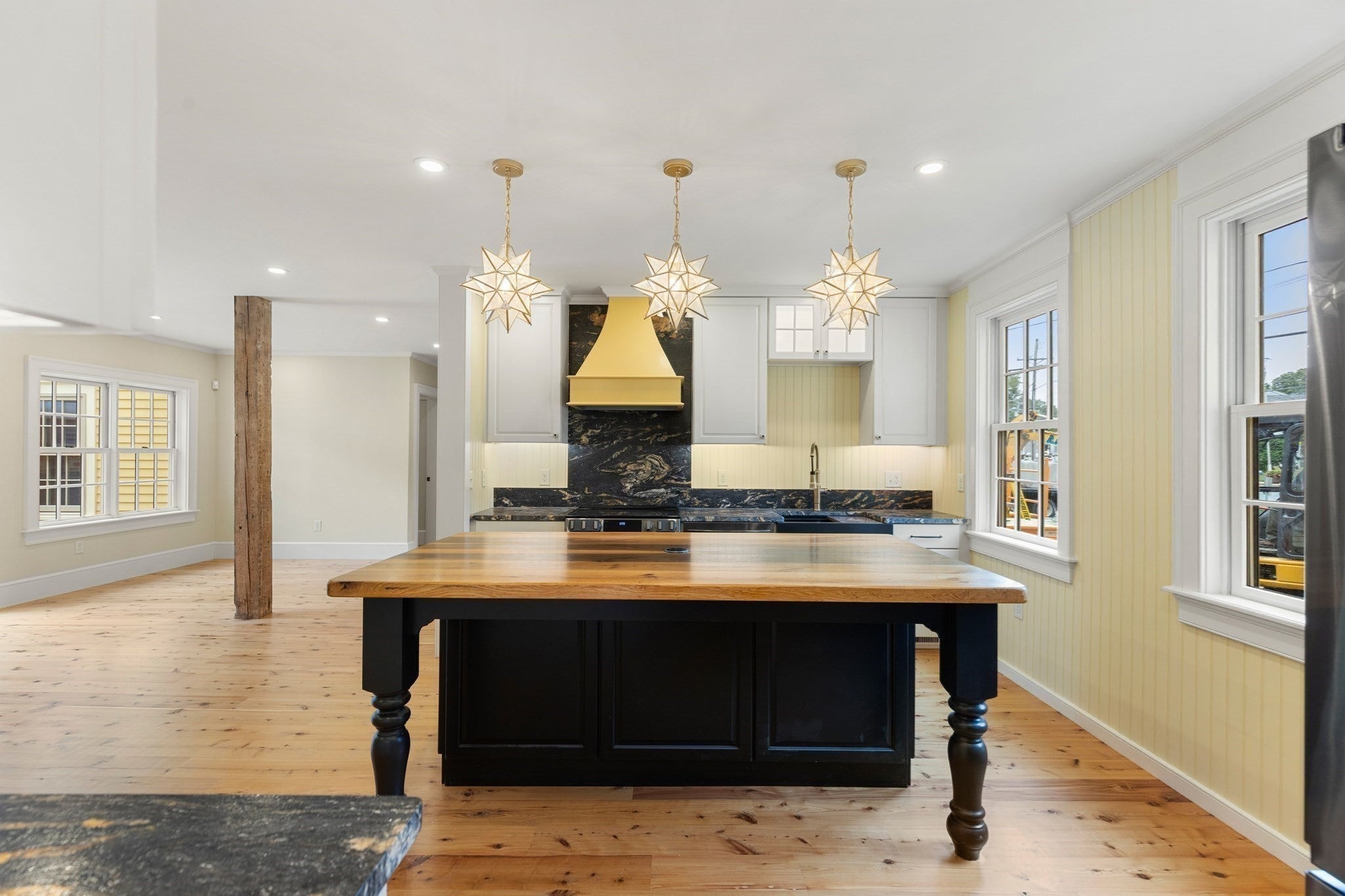 678 Massachusetts Ave 1, Lexington MA 02421