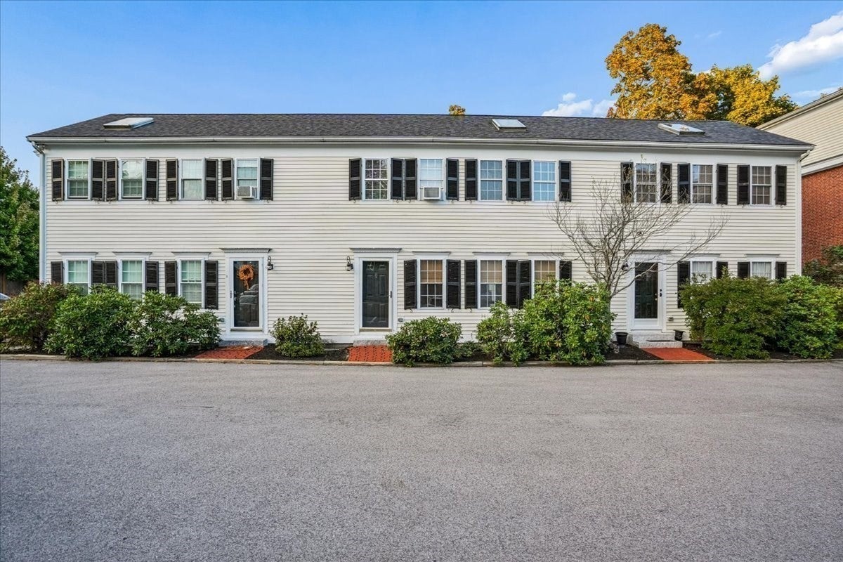 100 State St 8, Newburyport MA 01950
