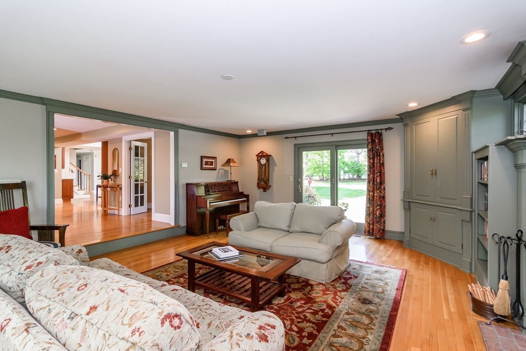 17 Lancaster Drive, Westwood, MA, 17 Lancaster Drive, Westwood, MA Photo #9